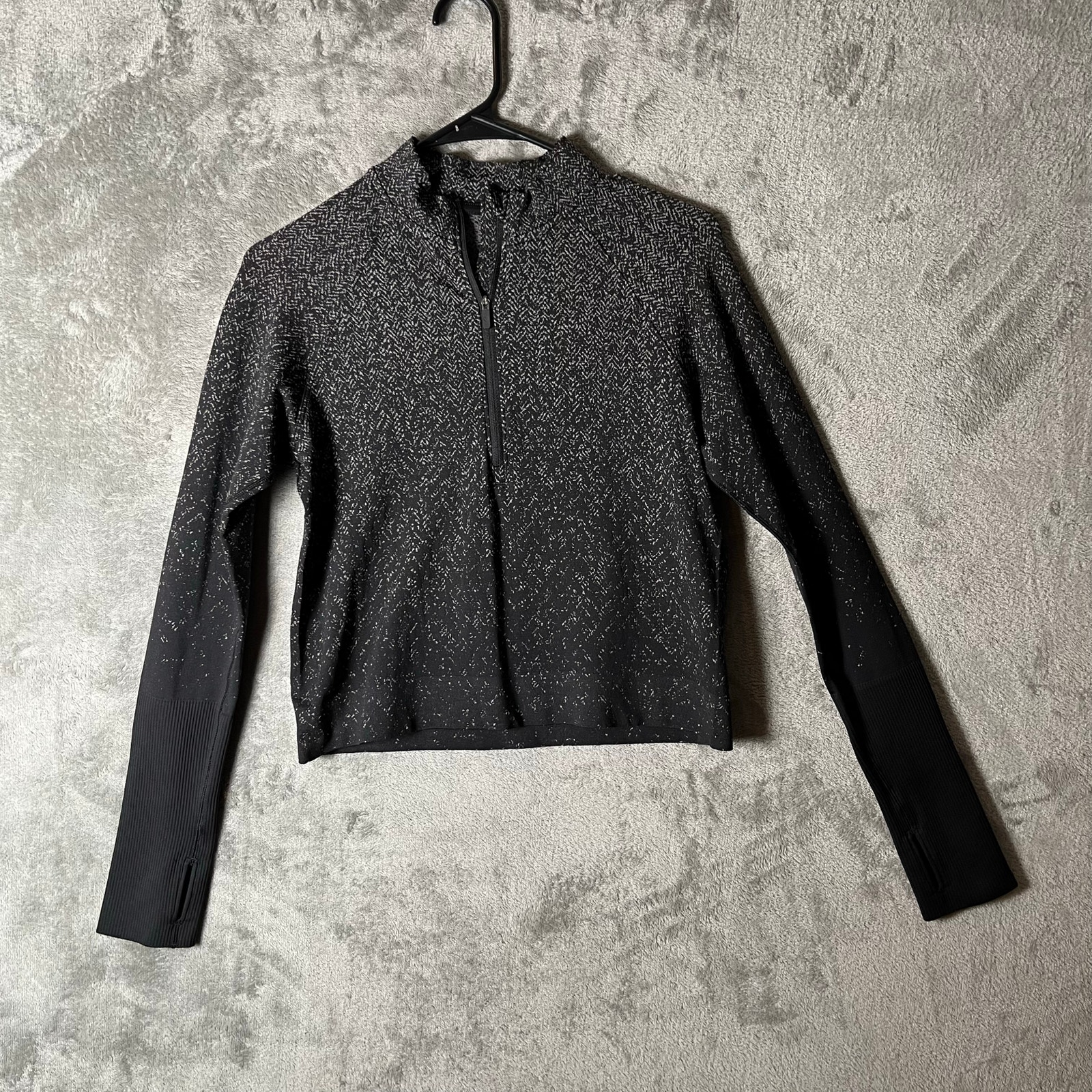 Lululemon Rest Less Cropped 1/2 Zip Herringbone Fade Black Size 6
